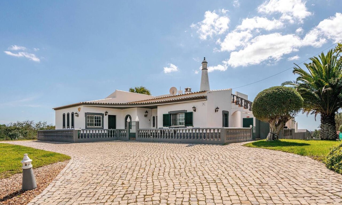 Falfosa Villa | Charming villa with 3 bedrooms and sea view