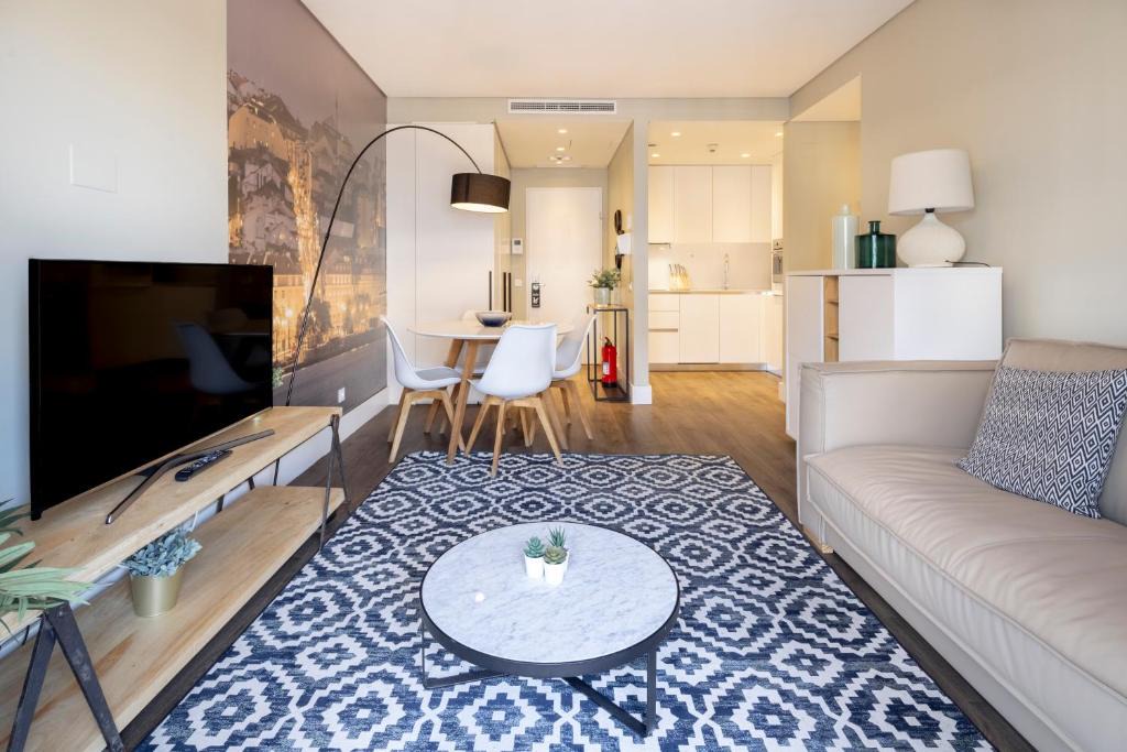 Encarnacao Apartment | Chiado Mercy Apartments | Lisbon Best Apartments