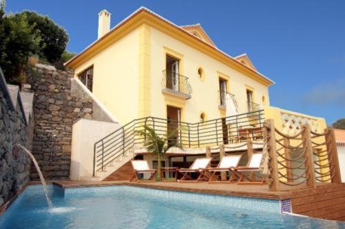 Faja da Ovelha House | Colina Da Faja