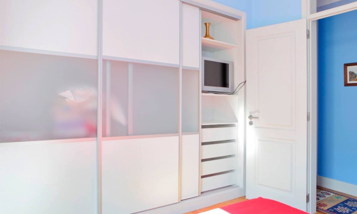 Sao Joao de Deus Apartment | Comfortable Rooms in Lisbon - Metro: Alameda - ERASMUS