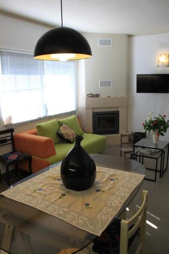 Serra da Pescaria House | Cosy House in Nazaré with Fireplace