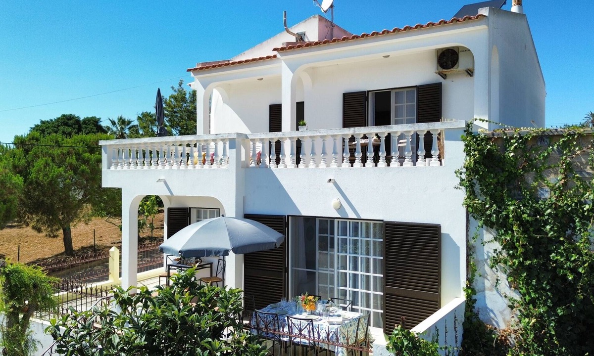 Olhao Villa | Country house, 5 min from the beach, stylish, comfortable, spacious and private