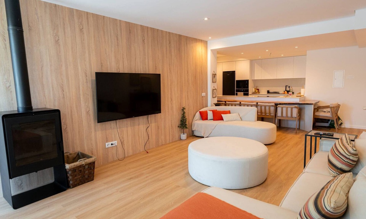 Guilhofrei House | Country House 'Montanha' with Mountain View, Wi-Fi and Air Conditioning