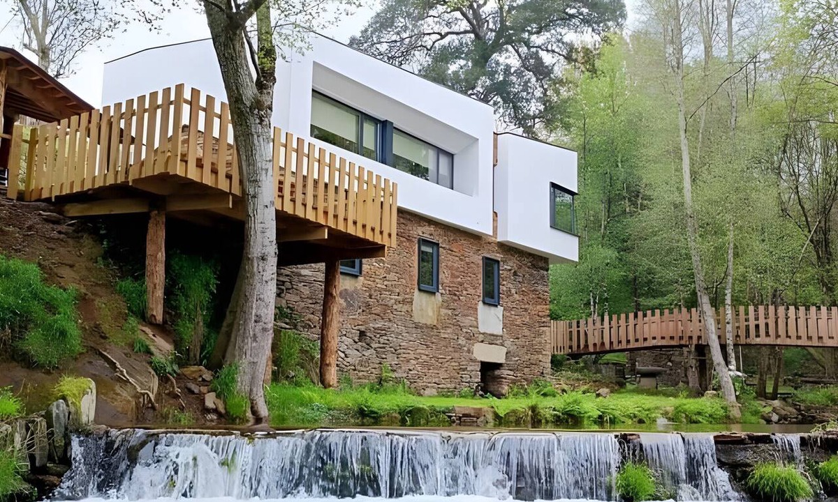 Cinfaes House | Country House 'Quinta Da Azenha' with Air Conditioning