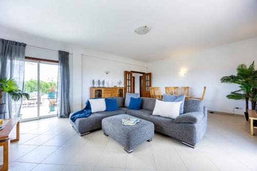 Chinicato Villa | Debbies Delight