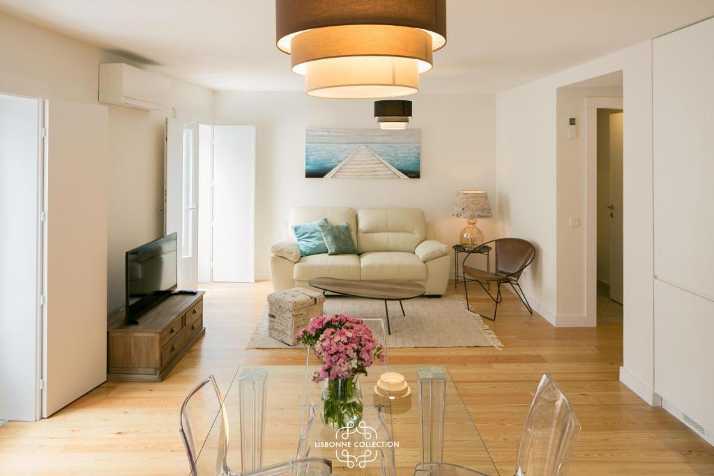 Socorro Apartment | Designer Apartment with Pool by LovelyStay