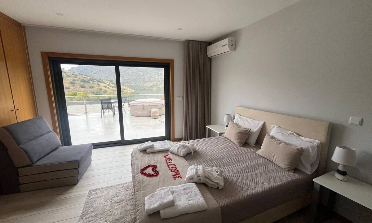 Cabanas de Baixo Cottage | Douro Elegance Suites