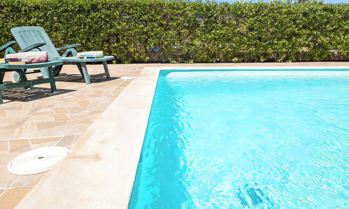 Portimao Apartment | Elegant Apartment near the Beach