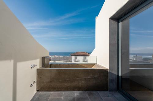 Ribeira Grande Apartment | Essence Villas - Bath & Sunset