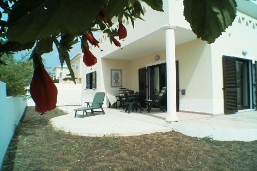 Porto de Mos Apartment | Esti Chamaco - Lagos