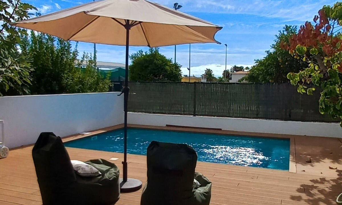 Faro Villa | Exclusive Villa with Pool - Boat trip included in booking *