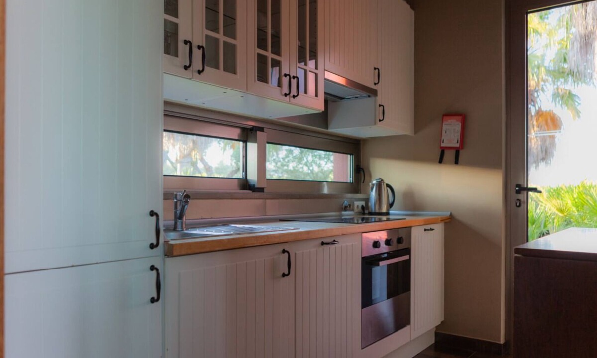 Ponte de Sor House | Explore More of Montargil! Full Kitchen, Private Pool, Pets are Allowed!