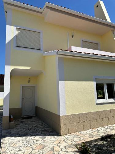 Seixal House | Extraordinary Holiday House at Fernão Ferro!