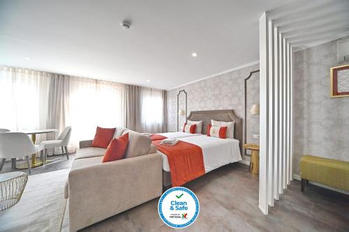 Belem House | Famous Crows Lisbon Suites