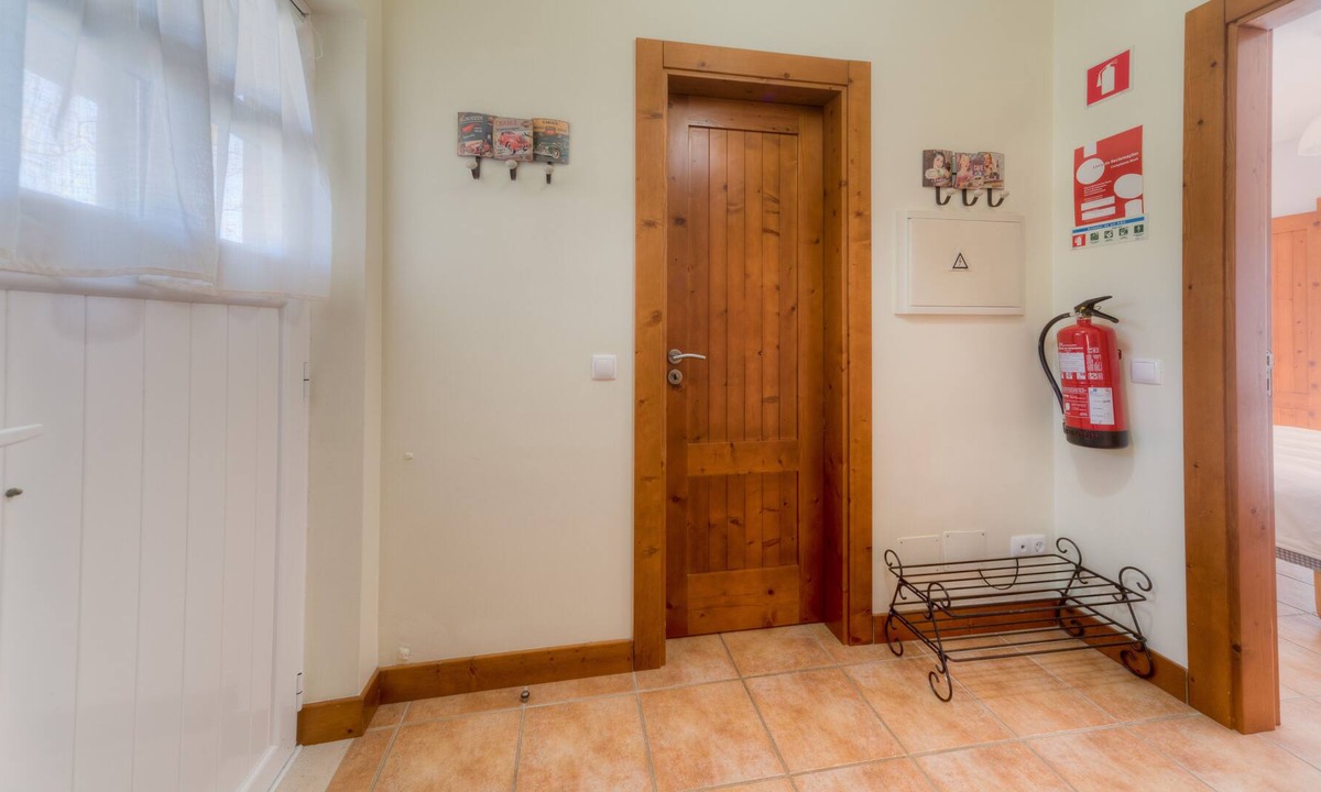 Sao Martinho do Porto House | farmhouse