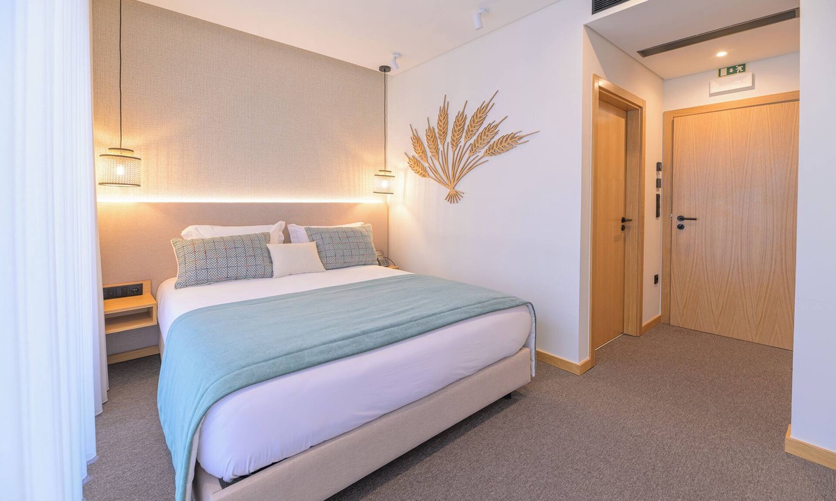 Favaios Hotel | Favaios Aldeia Resort