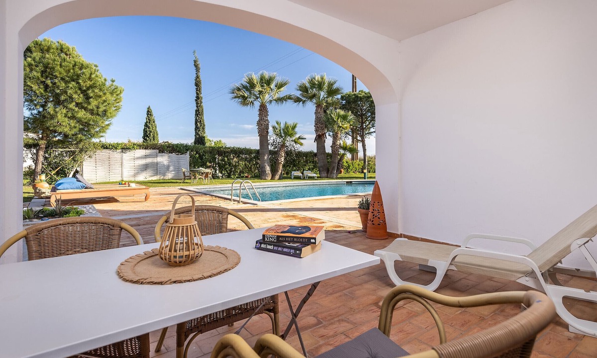 Vale de Parra Apartment | Flat Buganvilia OCV - Pool & Private Parking