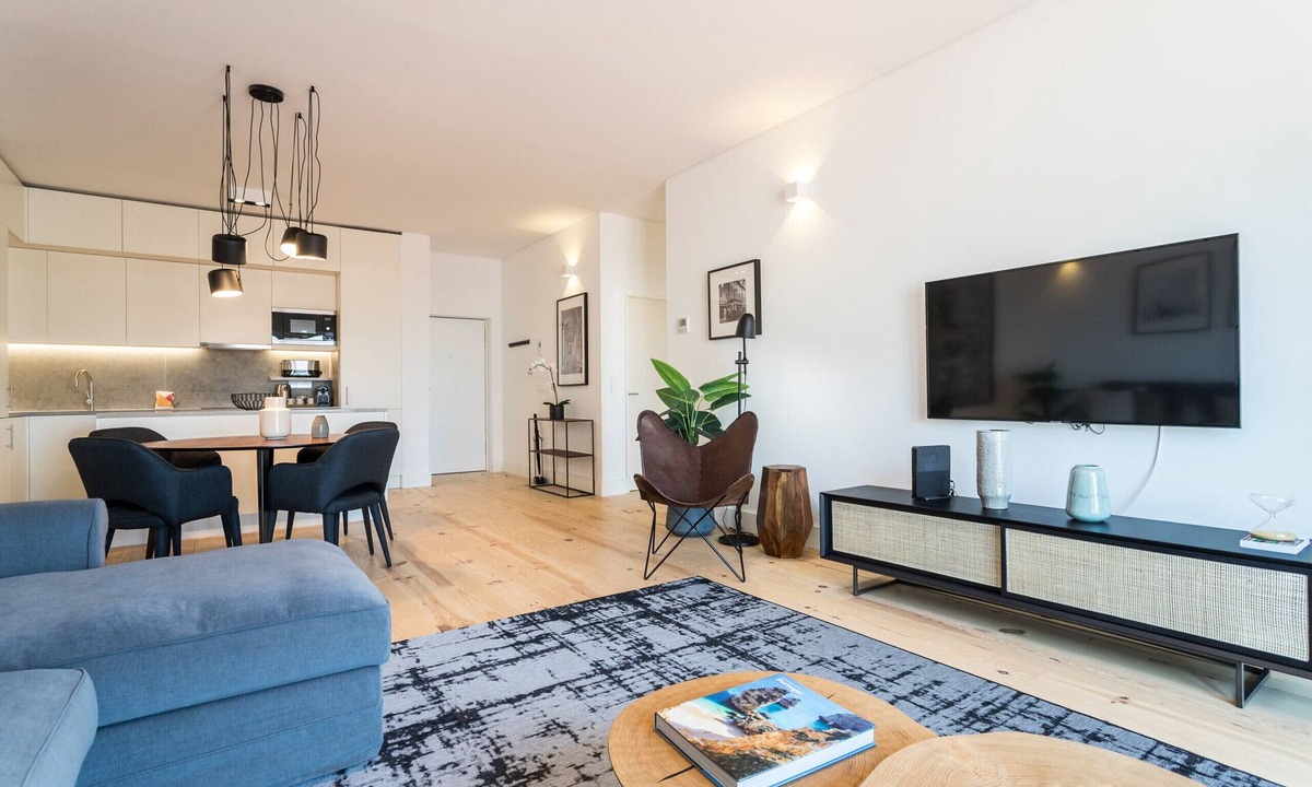 Sao Paulo Apartment | FLH Cais Sodré Modern Flat