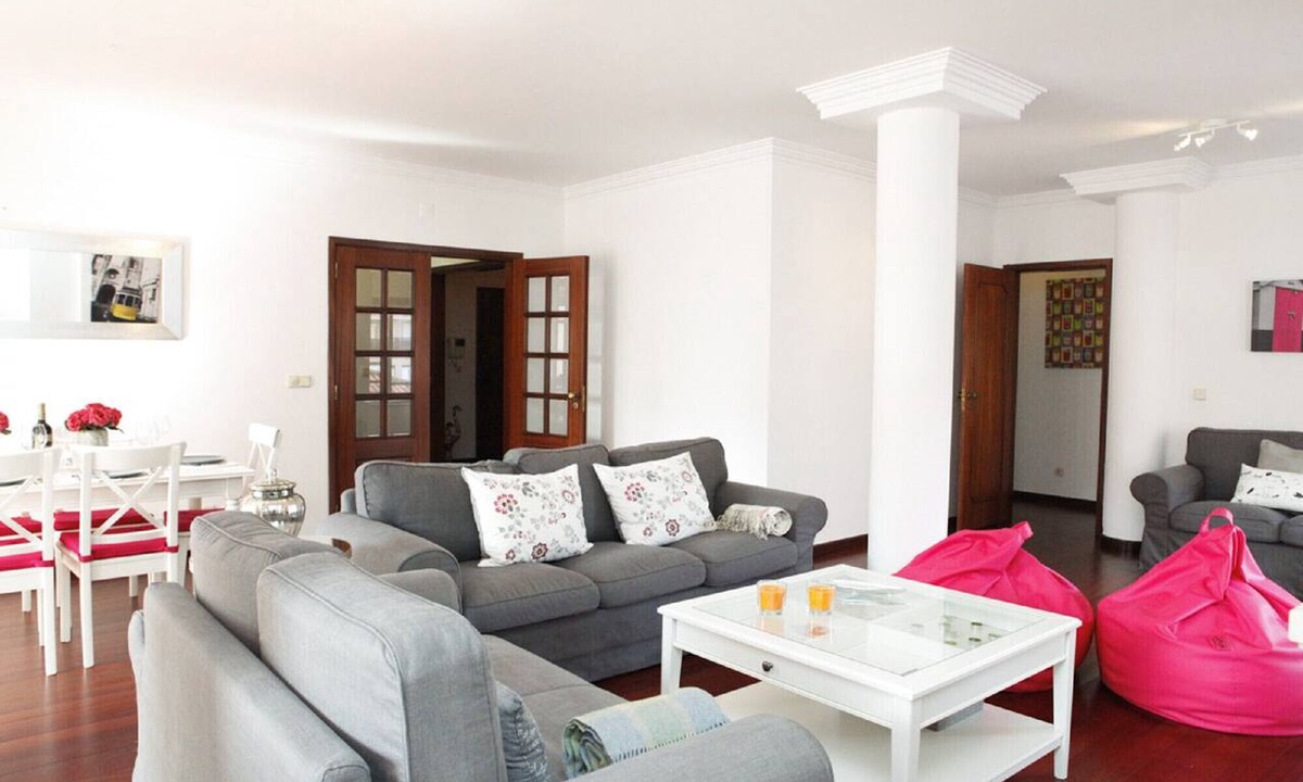 Cascais Apartment | FLH Cascais Gorgeous & Spacious Apartment