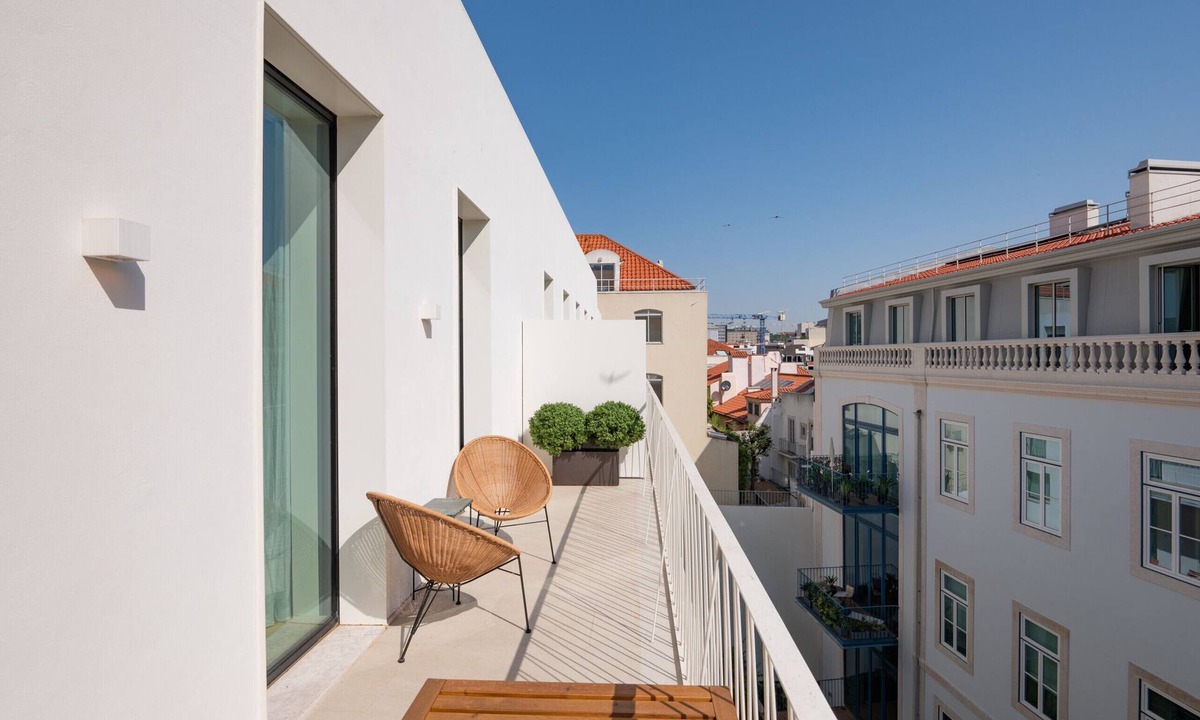 Sao Jose Apartment | FLH Liberdade Balcony Apartment II