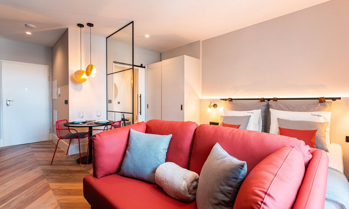 Old Town Apartment | FLH Viola Market Studio IV