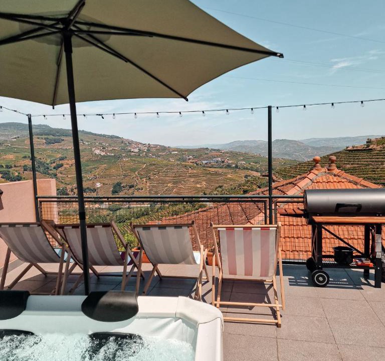 Samodaes House | Fonte Country House with Jacuzzi - Douro Valley