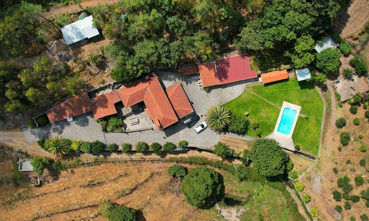 Covas Other | Fully equipped farmhouse with a pool