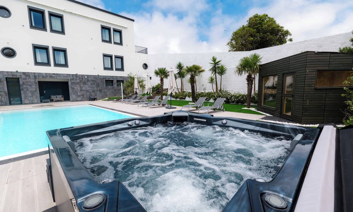 Ponta Delgada House | Gaivota Guest House