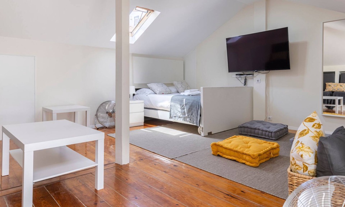 Sao Jose Apartment | Glória´s Terrace - 5 BDR Apartment by LovelyStay