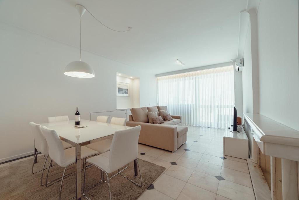 Boavista Apartment | Grand Premium Boavista Apartment by Vacationy