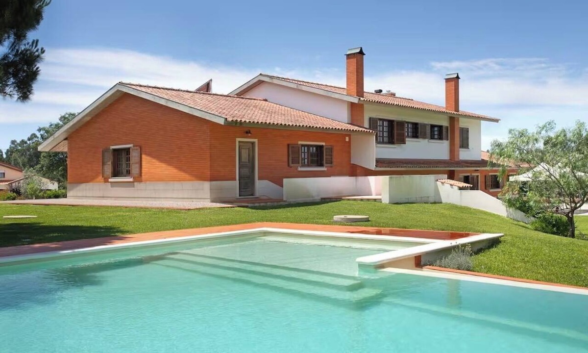 Mira House | Greenside of the Sea