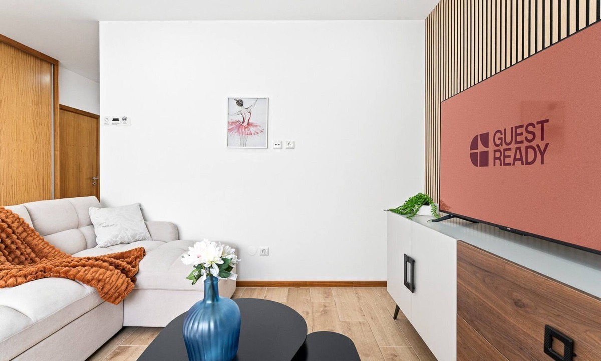 Arvore Apartment | GuestReady - Modern retreat in Árvore
