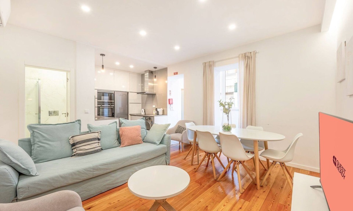 Casal da Ladeira Apartment | GuestReady - Modern atmosphere in Lisbon