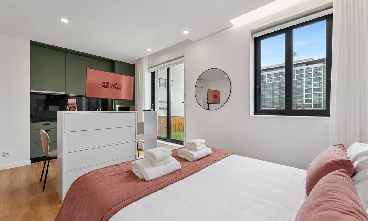 Ramalde Apartment | GuestReady - Tutti Frutti Elderberry