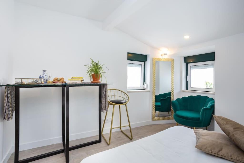Santa Engracia Apartment | High on Lisbon