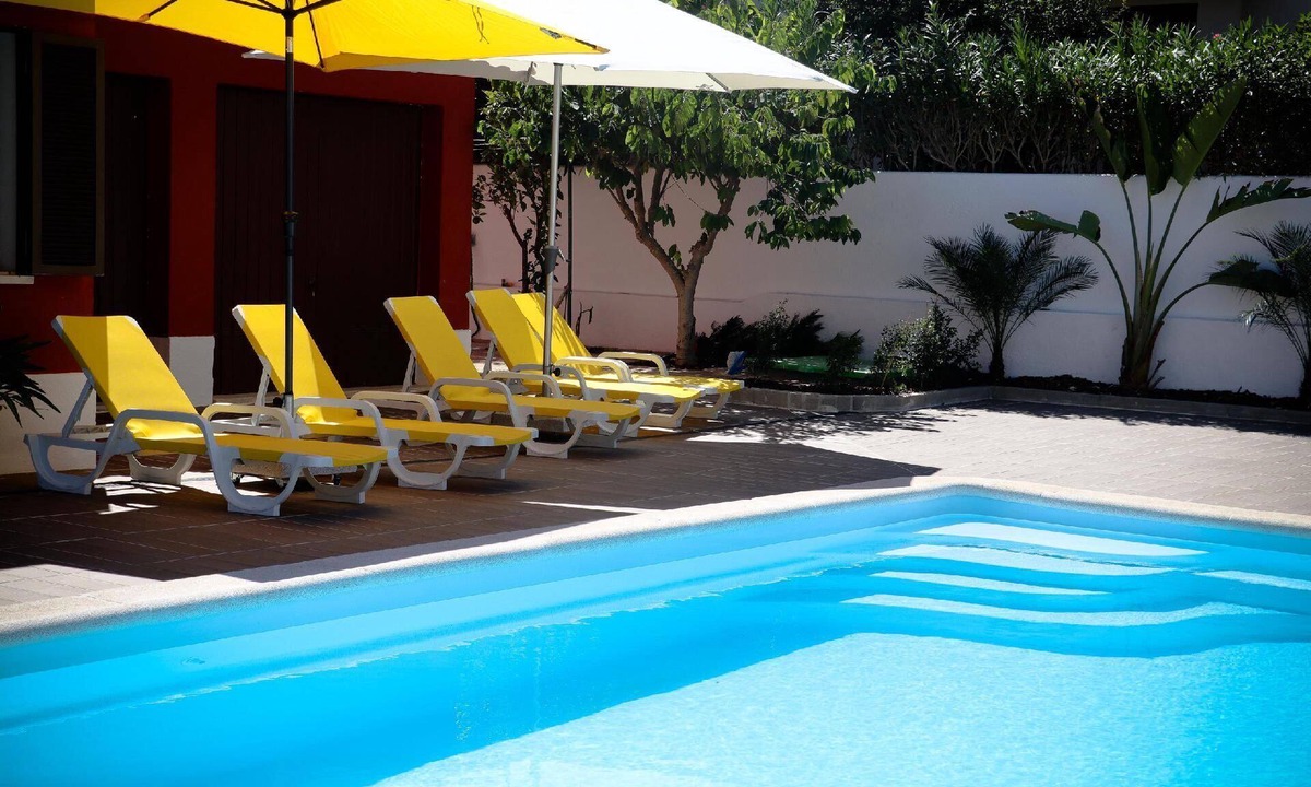 Montenegro House | Holiday house Faro for 1 - 10 persons with 5 bedrooms - Holiday home