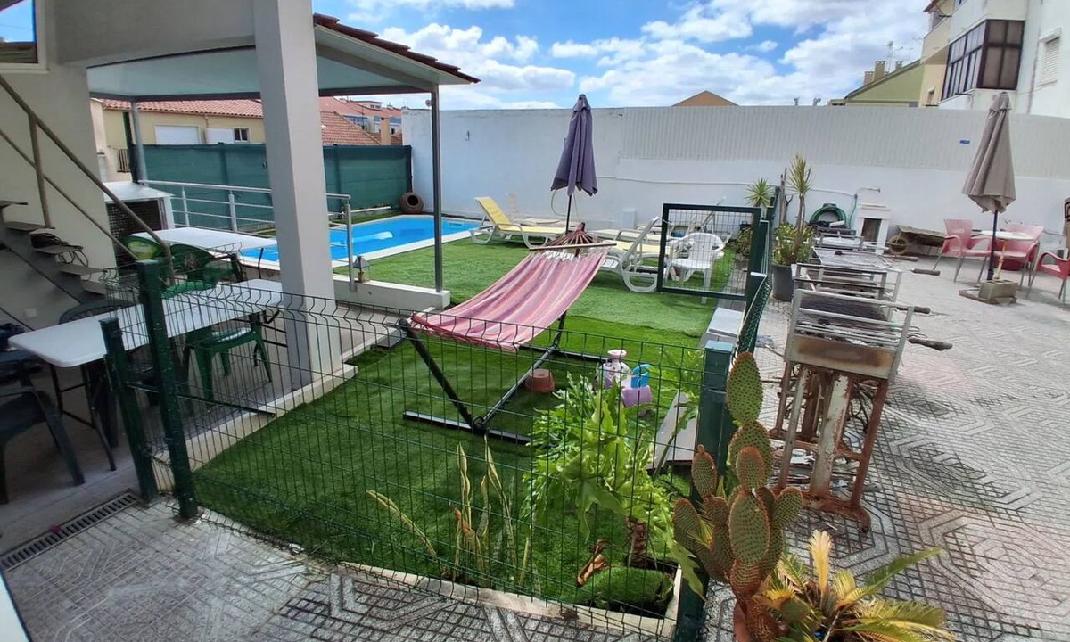Feijo Apartment | Homerez - Apartment in Almada