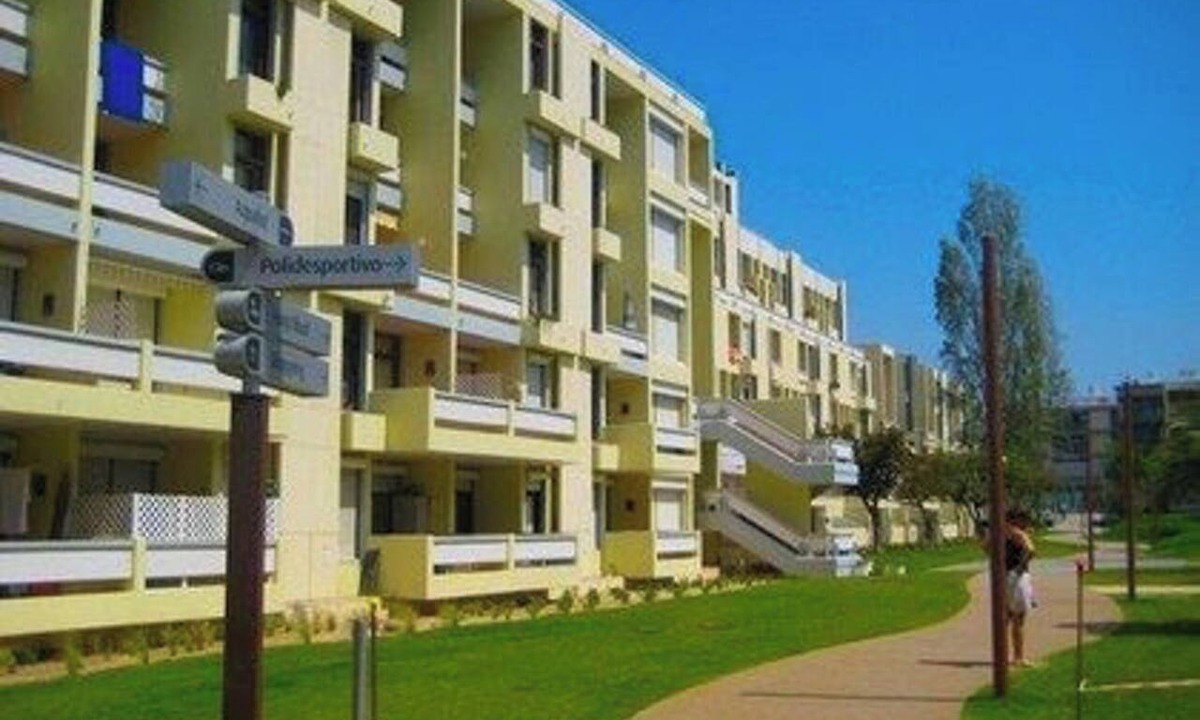 Carvalhal Apartment | Homerez - Apartment in Troia, Garden View