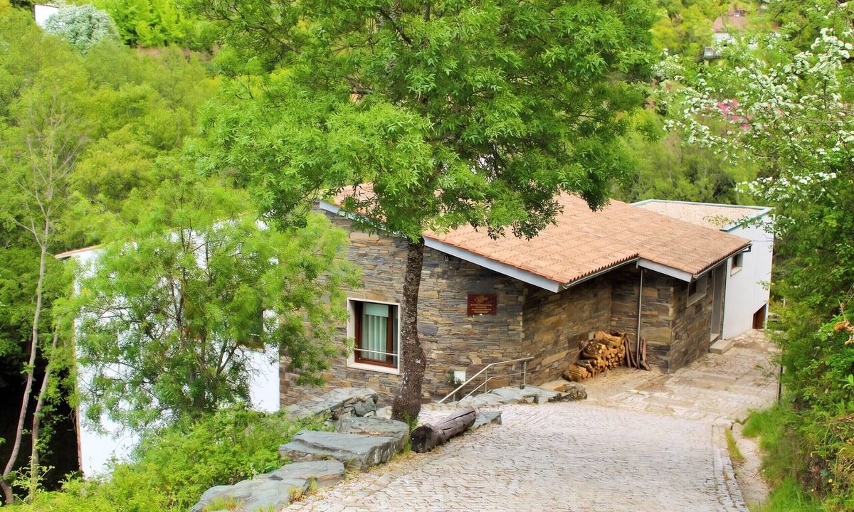 Braganca House | Homerez - House in Bragança Countryside