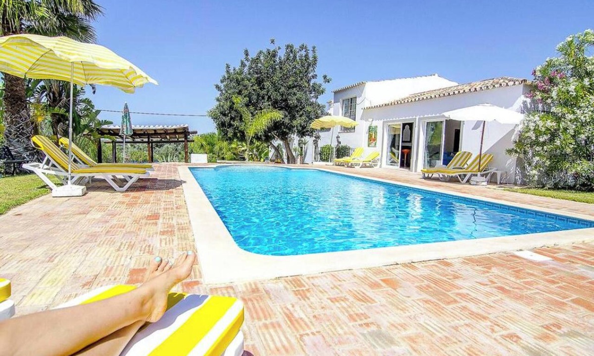 Cerro do Mocho Villa | Homerez - Villa in Loulé + sea view