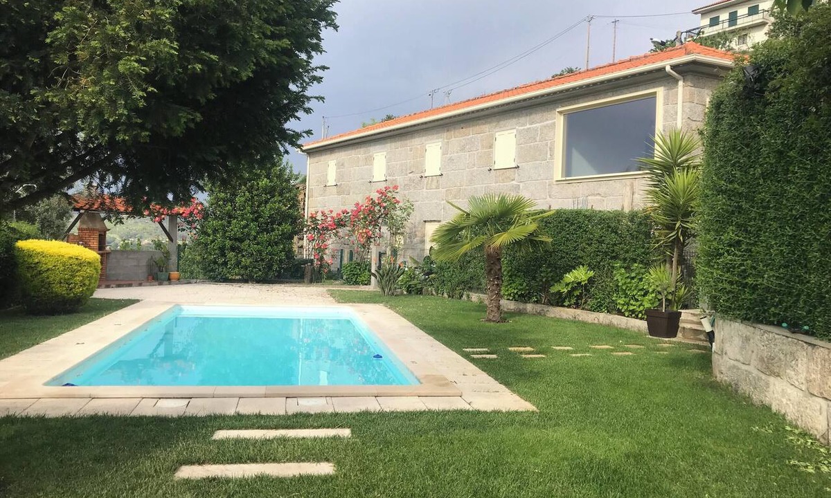 Resende Villa | Homerez - Villa in Resende