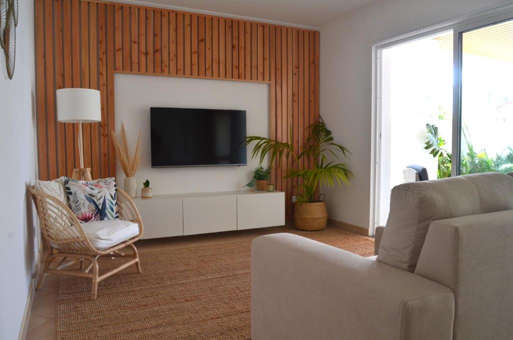 Horta Apartment | Horta la Vita