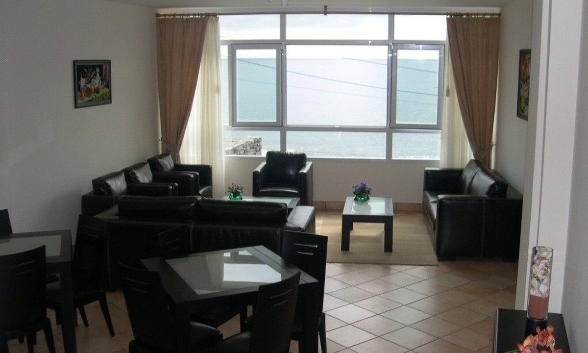 Porto da Cruz Hotel | Hotel Costa Linda