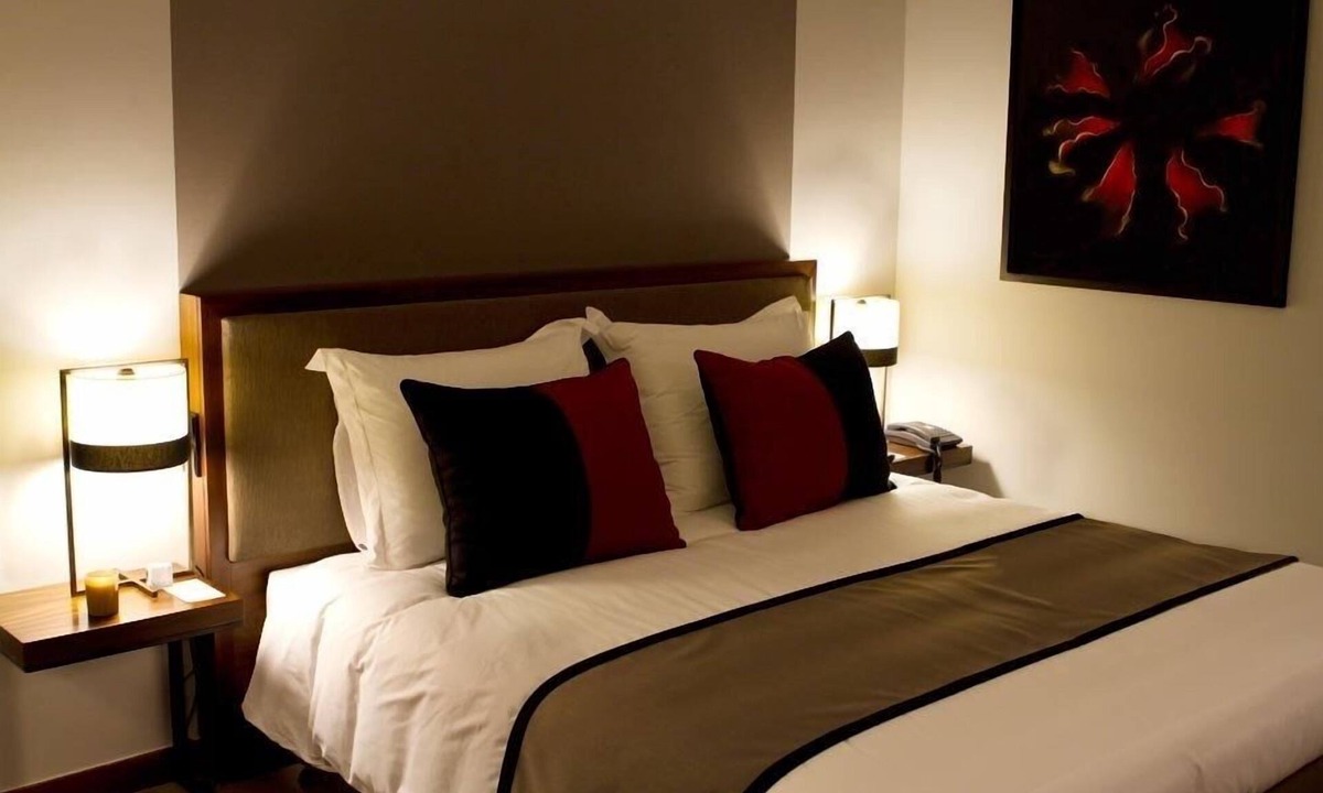 Oliveira De Azemeis Hotel | Hotel Dighton