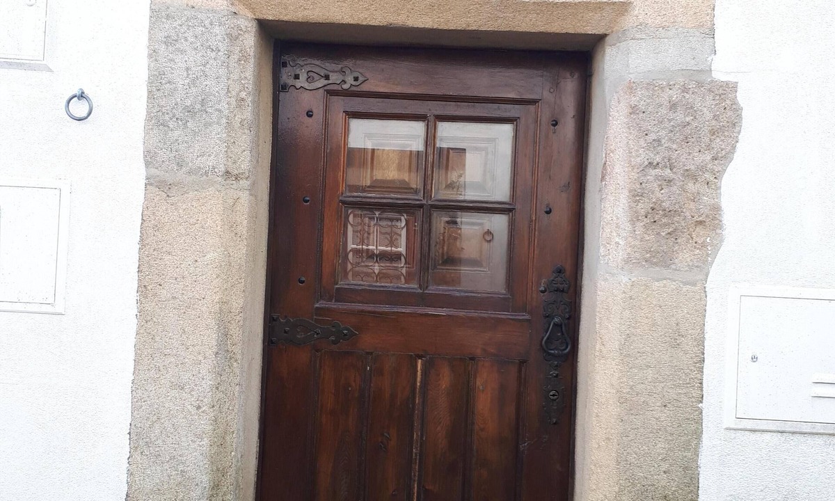 Santa Maria da Devesa Cottage | House of the Castle. The experience and the thrill of living within walls.