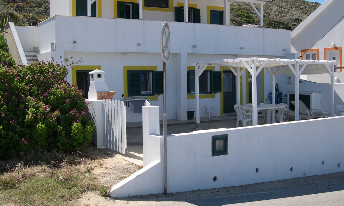 Aljezur House | House on Monte Clérigo beach with sea view and sunset