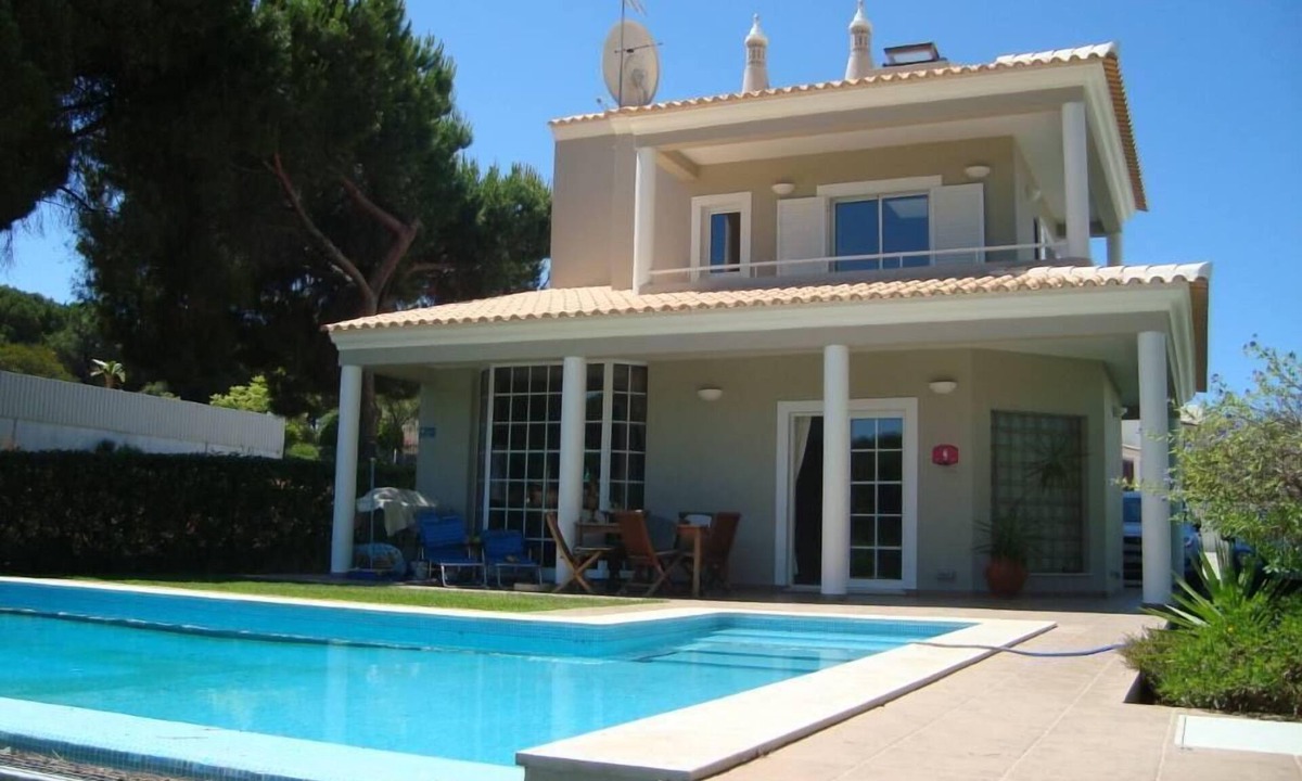 Quarteira House | House With Garden/Swimming Pool