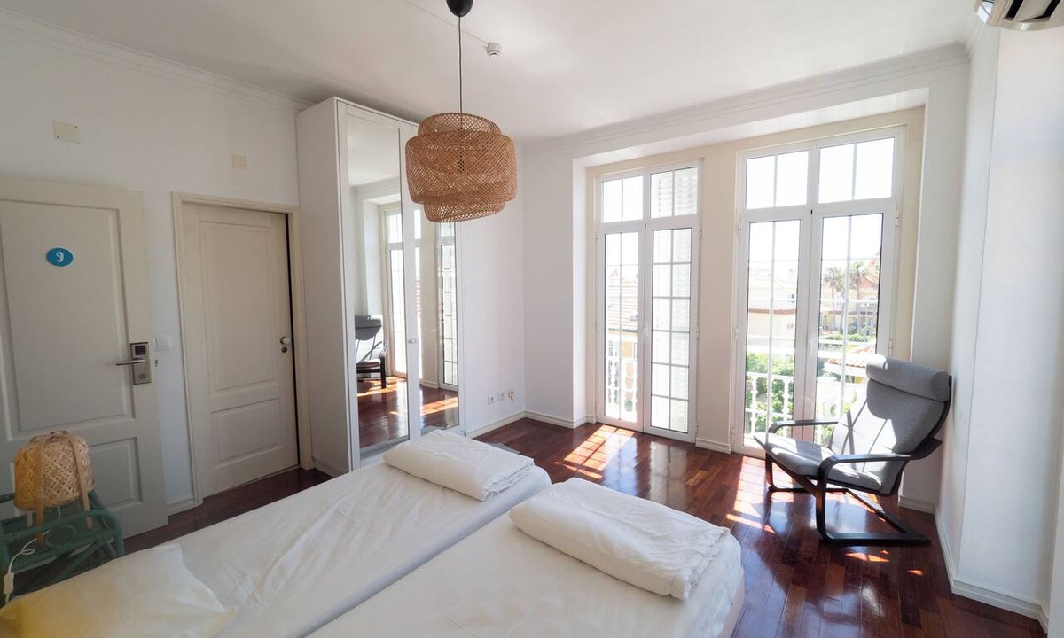 Estoril Hostel | Impact Beach House