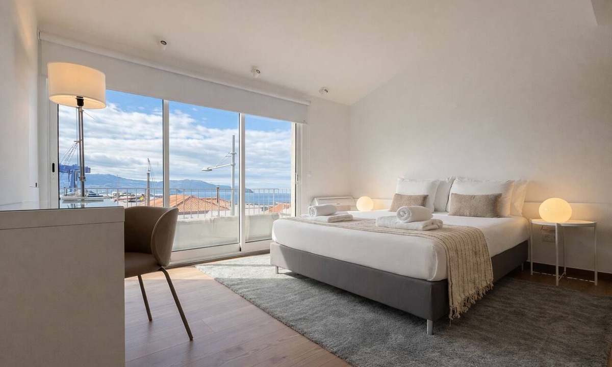 Carmo Apartment | [ins] igneous