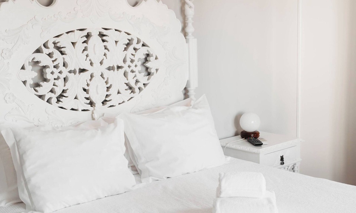 Ponte de Lima Apartment | Itinerant Nightfall - Suite with Balcony by Lethes Legacy